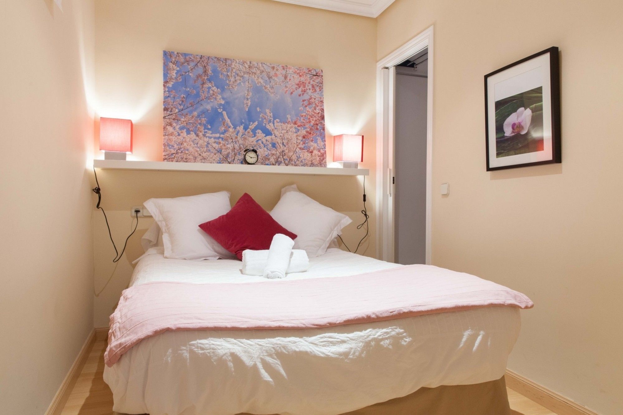 Oferta Ap Madrid Pza Olavide Zewnętrze zdjęcie